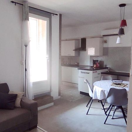 Appartement Avec Terrasse Narbona Exterior foto